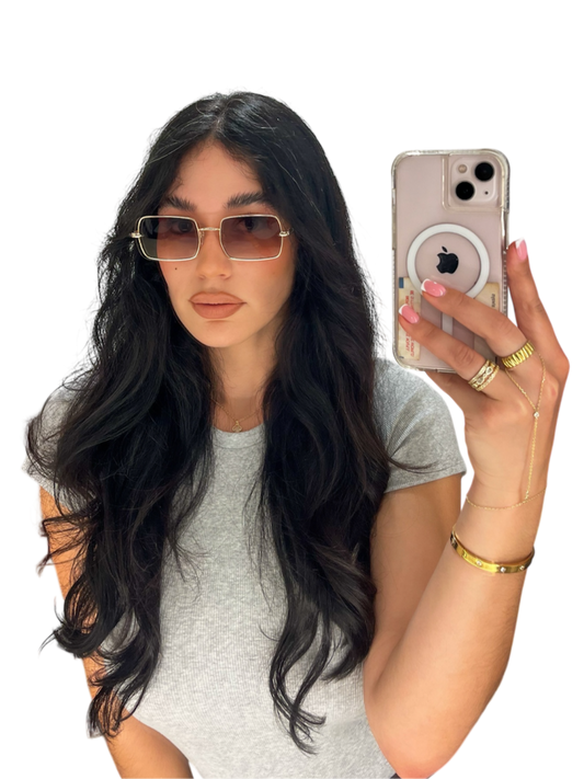 Quay 90’s Daughter style